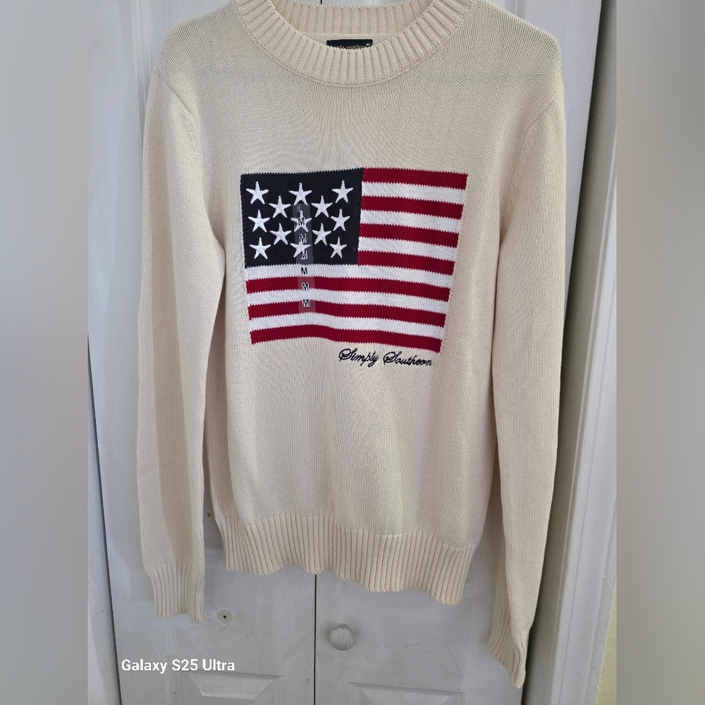 New Simply Southern Size M Cream Sweater with American Flag Design